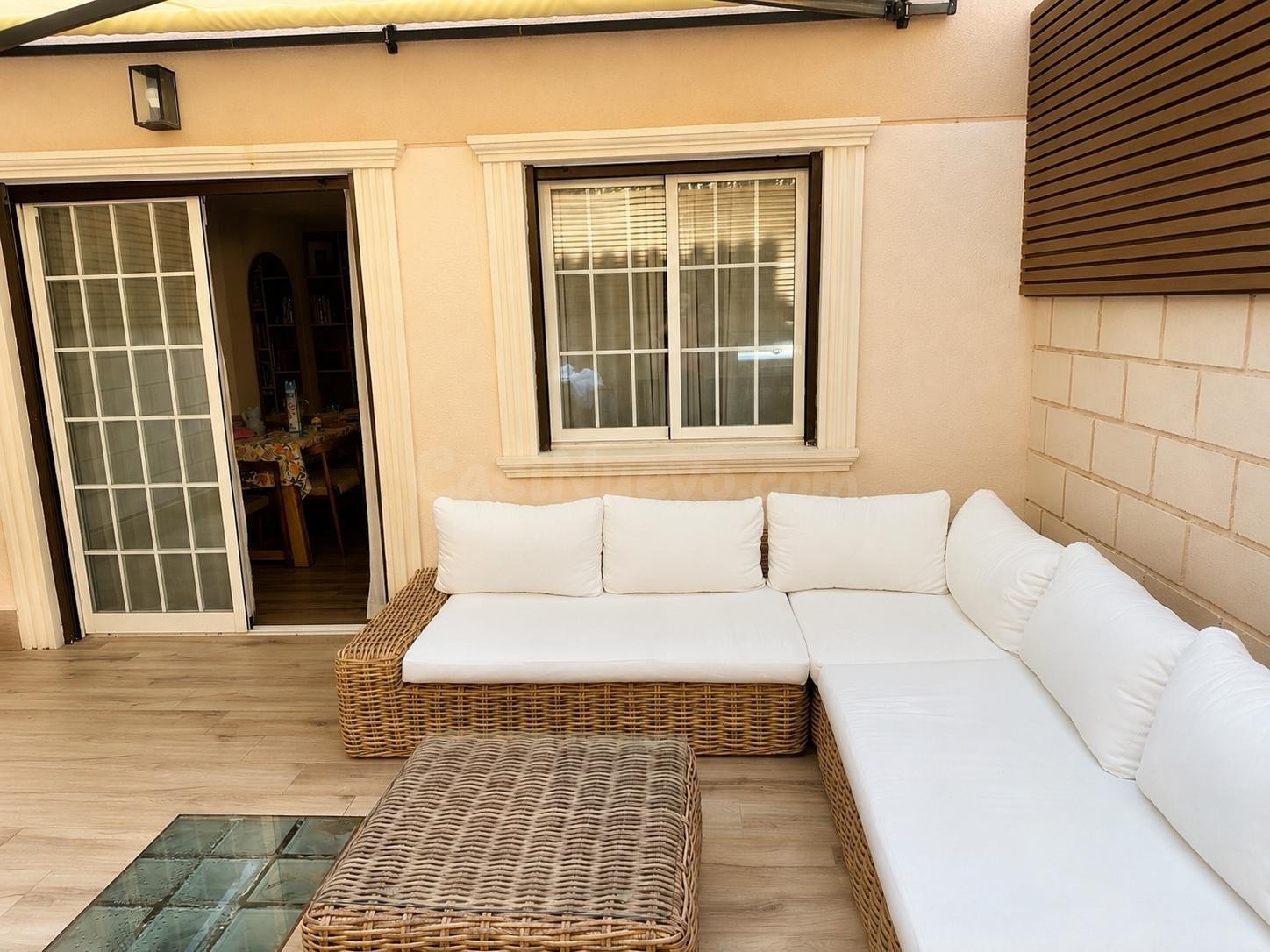 VIVIENDA REFORMADA EN SANTA POLA DEL ESTE A METROS DEL MAR · - foto 2