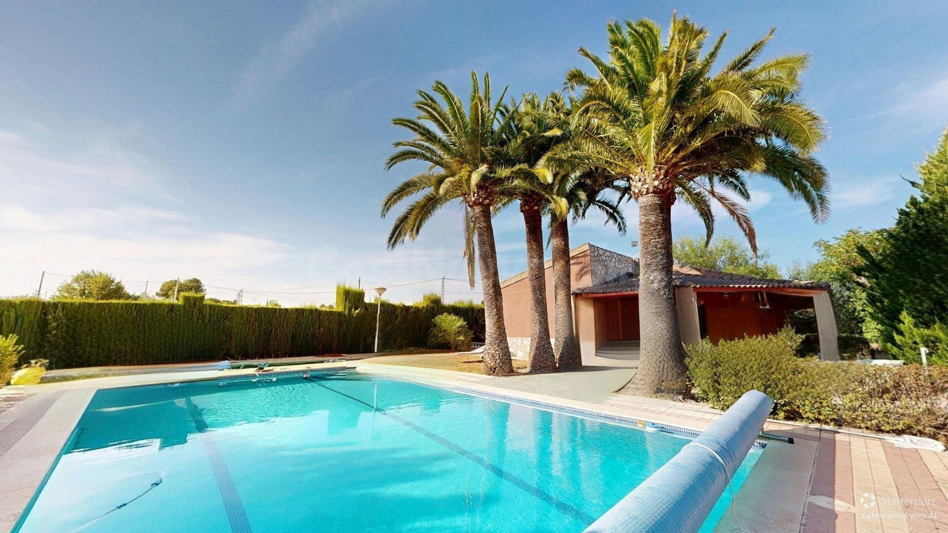 DISFRUTA DE LA VIDA EN ESTE MARAVILLOSO CHALET !!! - foto 2