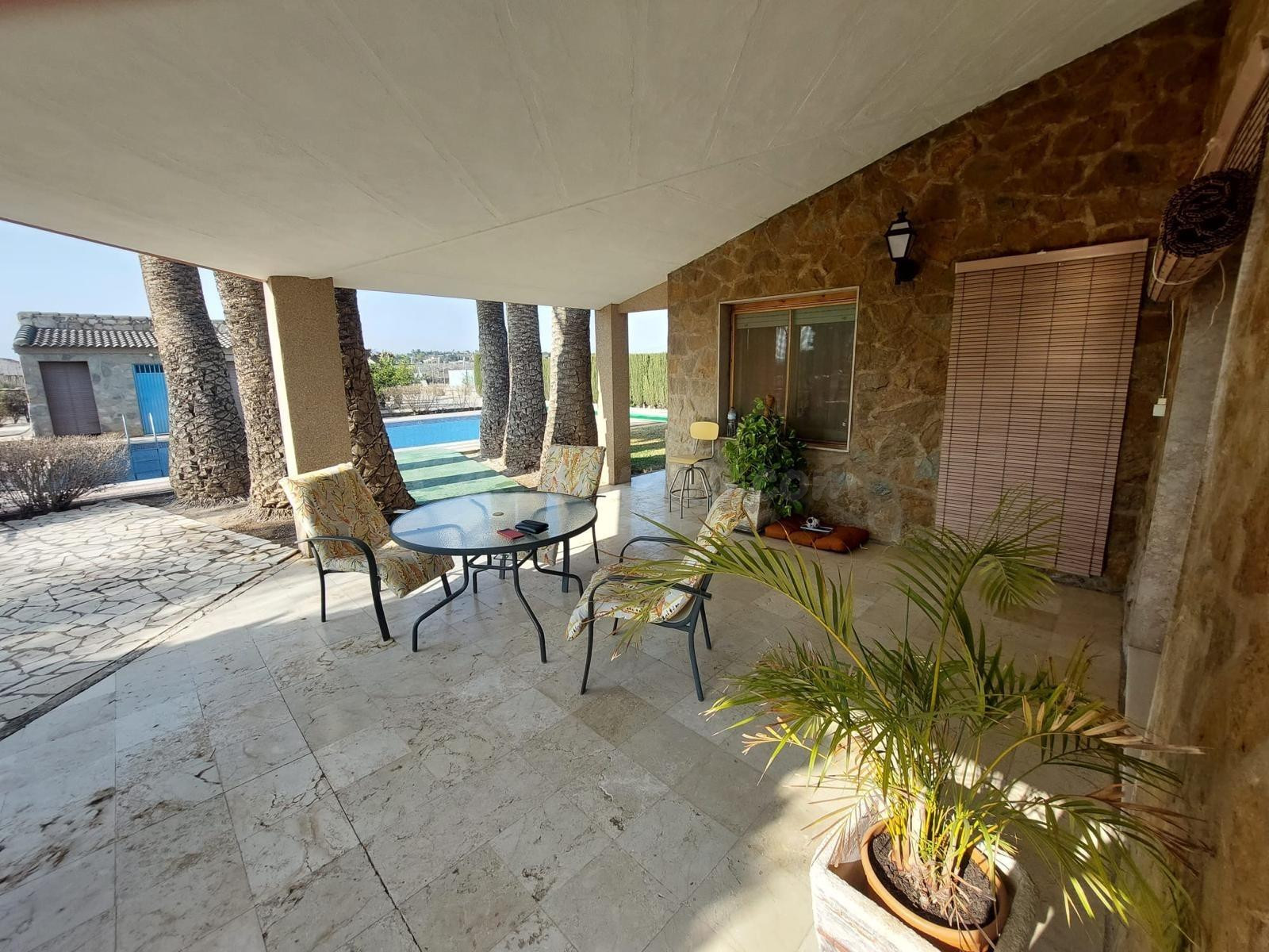 DISFRUTA DE LA VIDA EN ESTE MARAVILLOSO CHALET !!! - foto 5