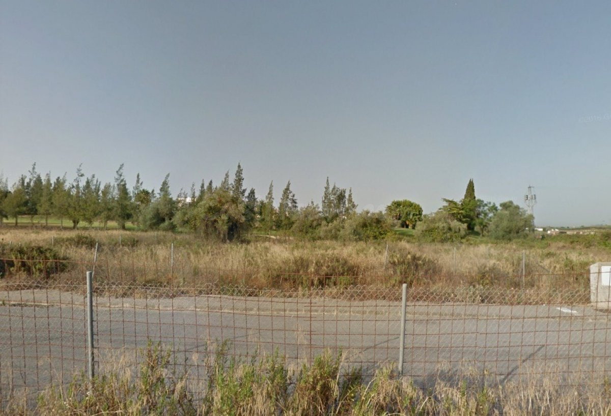 PARCELA EN LAS MINAS GOLF
