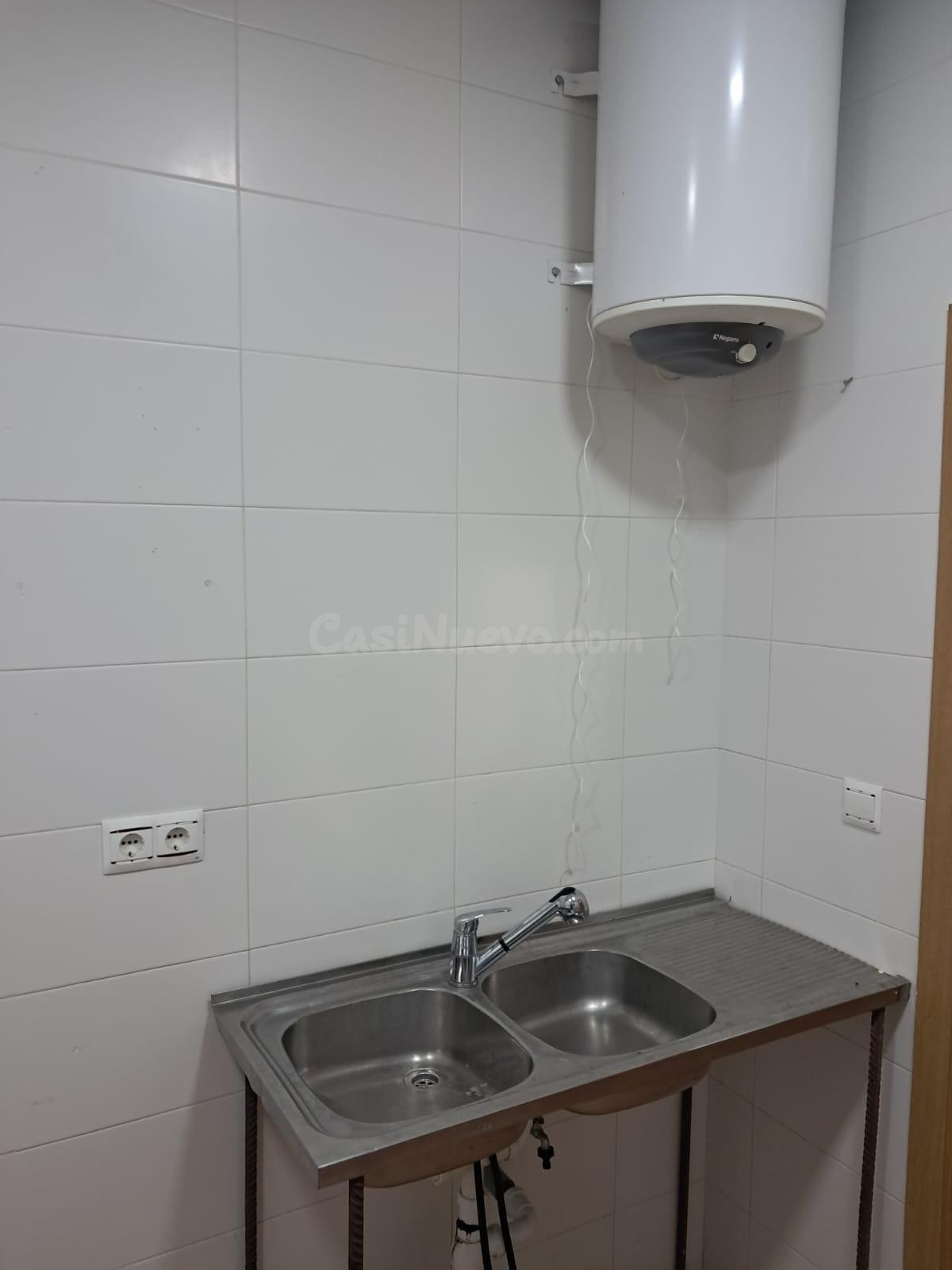 Local comercial 3 habitaciones 160m² en alquiler - Andalucia - foto 4