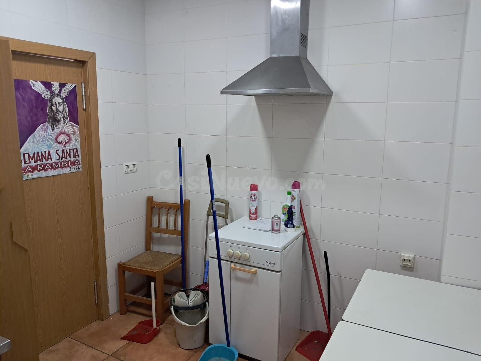 Local comercial 3 habitaciones 160m² en alquiler - Andalucia - foto 5