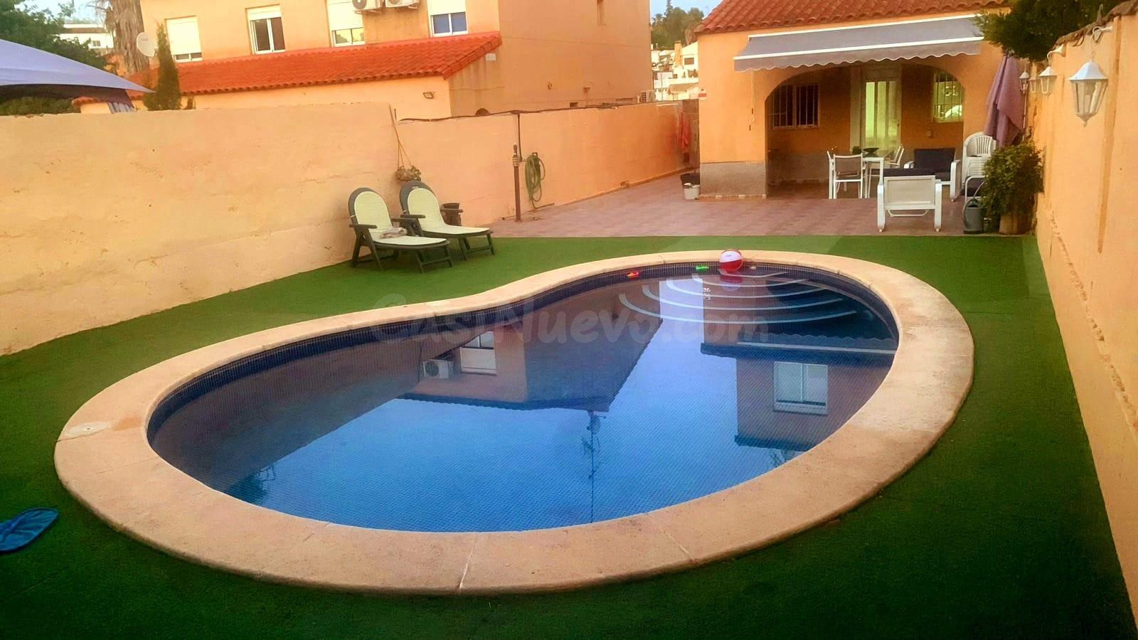 SIERRA PERENCHIZA, 5 habitaciones CON PISCINA PRIVADA