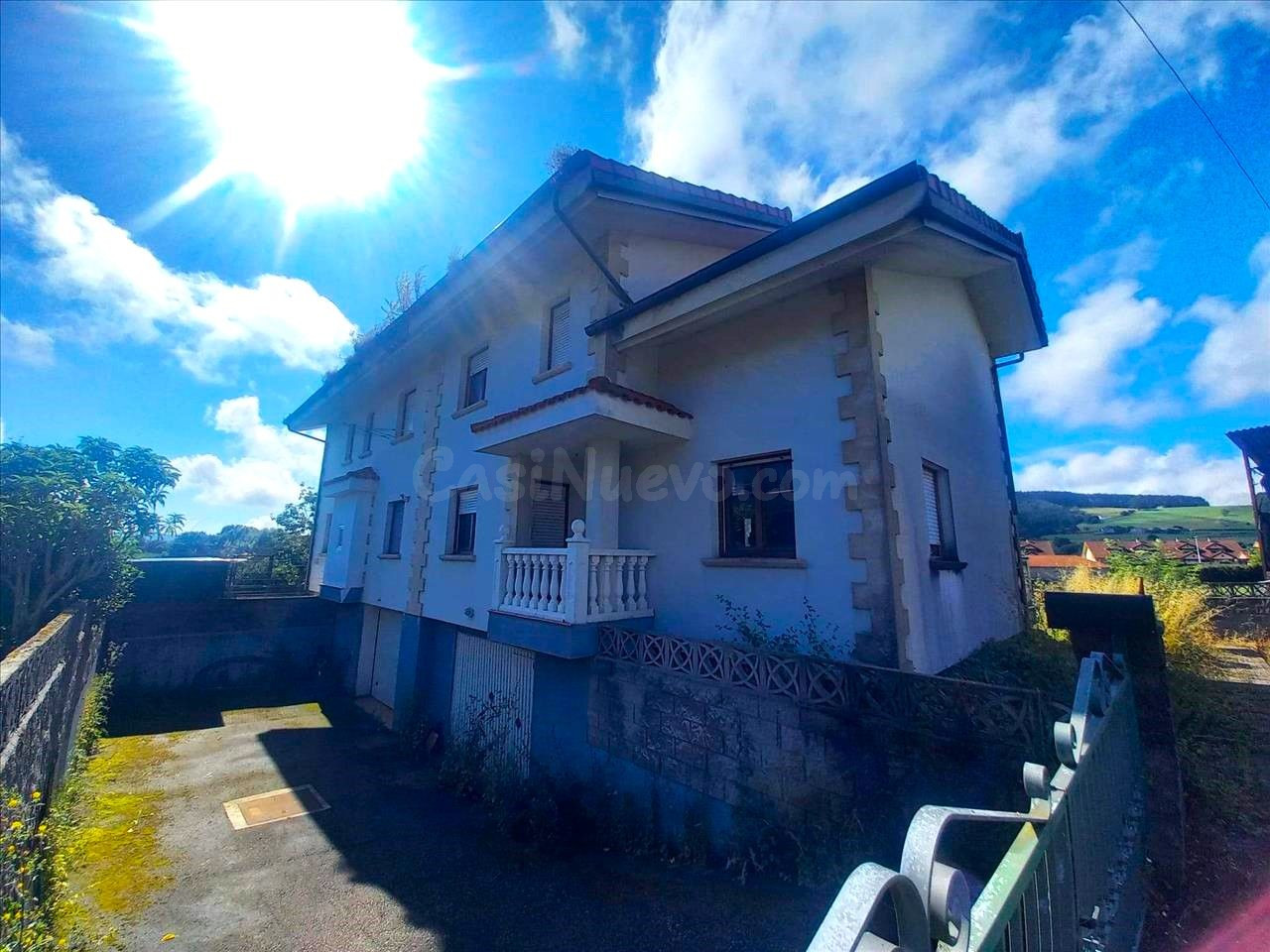 Casa 3 habitaciones 225m² en venta - Zona 173 - foto 2
