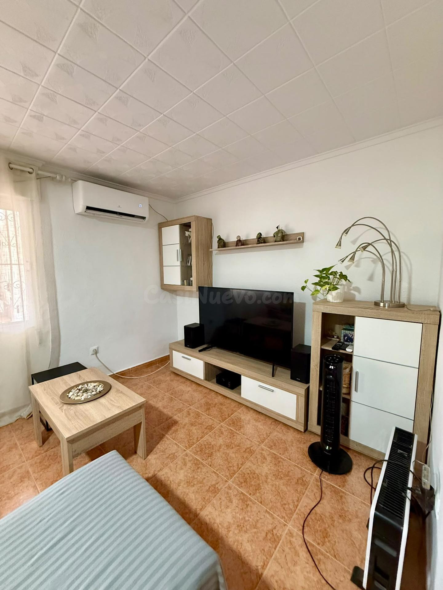 ESTUPENDO BUNGALOW DE PLANTA BAJA CON JARDIN PRIVADO, IDEAL PARA PAREJAS - foto 4