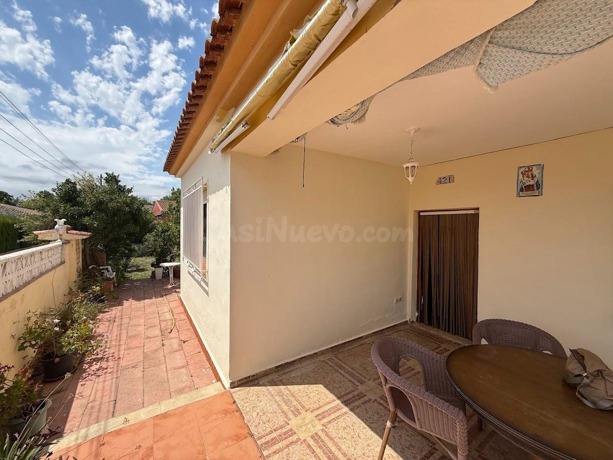 Chalet independiente en Monserrat - foto 5