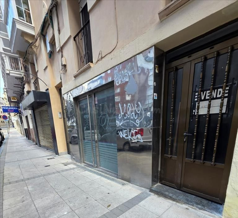 Oficina en venta - Puerto Chico - foto 4
