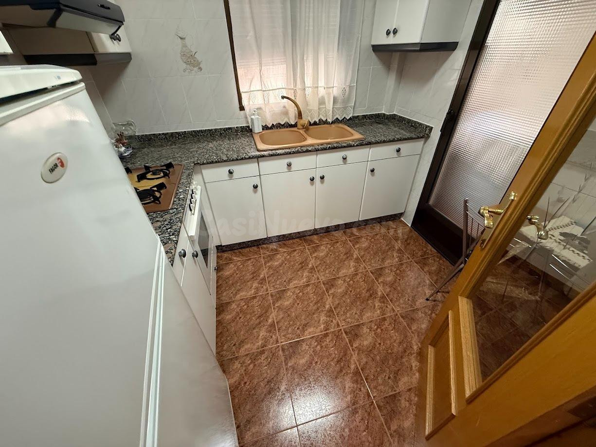 Excelentre distribución, ascensor y para entrar a vivir - foto 4