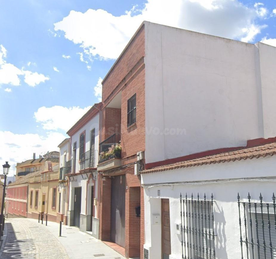 Impresionante Vivienda en el Corazón de Gines a Solo 15 Minu - foto 2