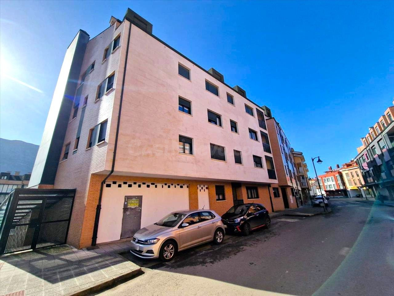 Garaje 11m² en venta - Llanes - foto 4