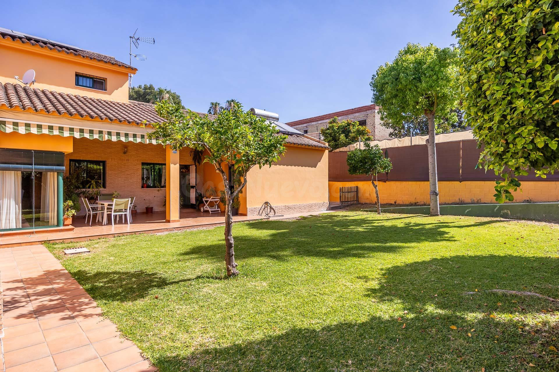 Chalet 4 habitaciones 275m² en venta - Andalucia - foto 4