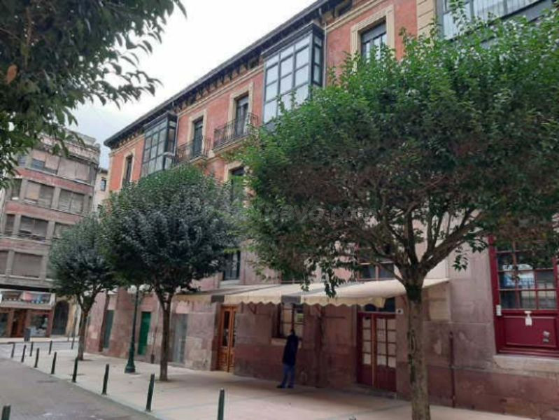 Almacén en venta - Torrelavega - foto 5