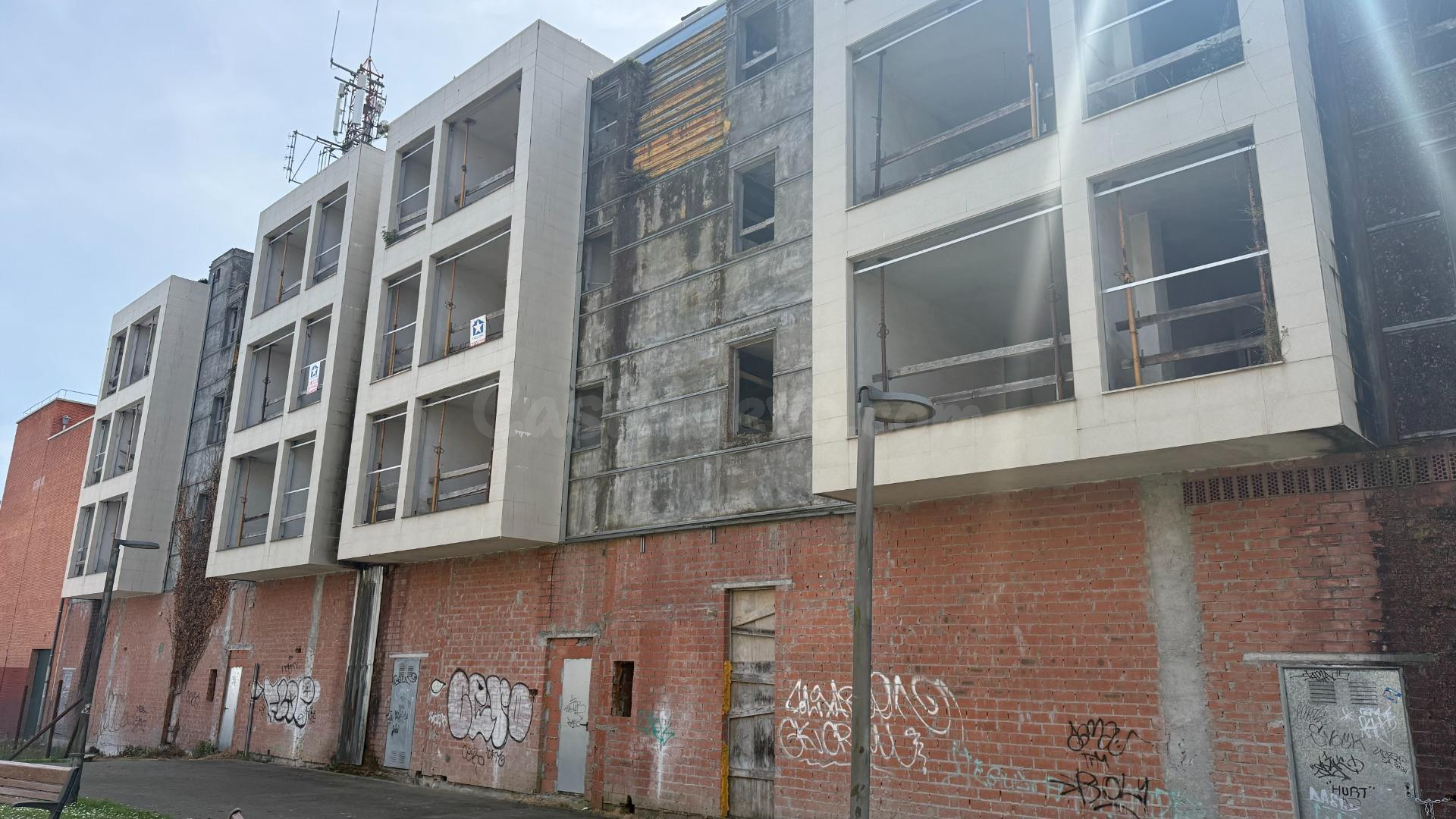 Edificio 1 habitación 80m² en venta - Northern spain - foto 2