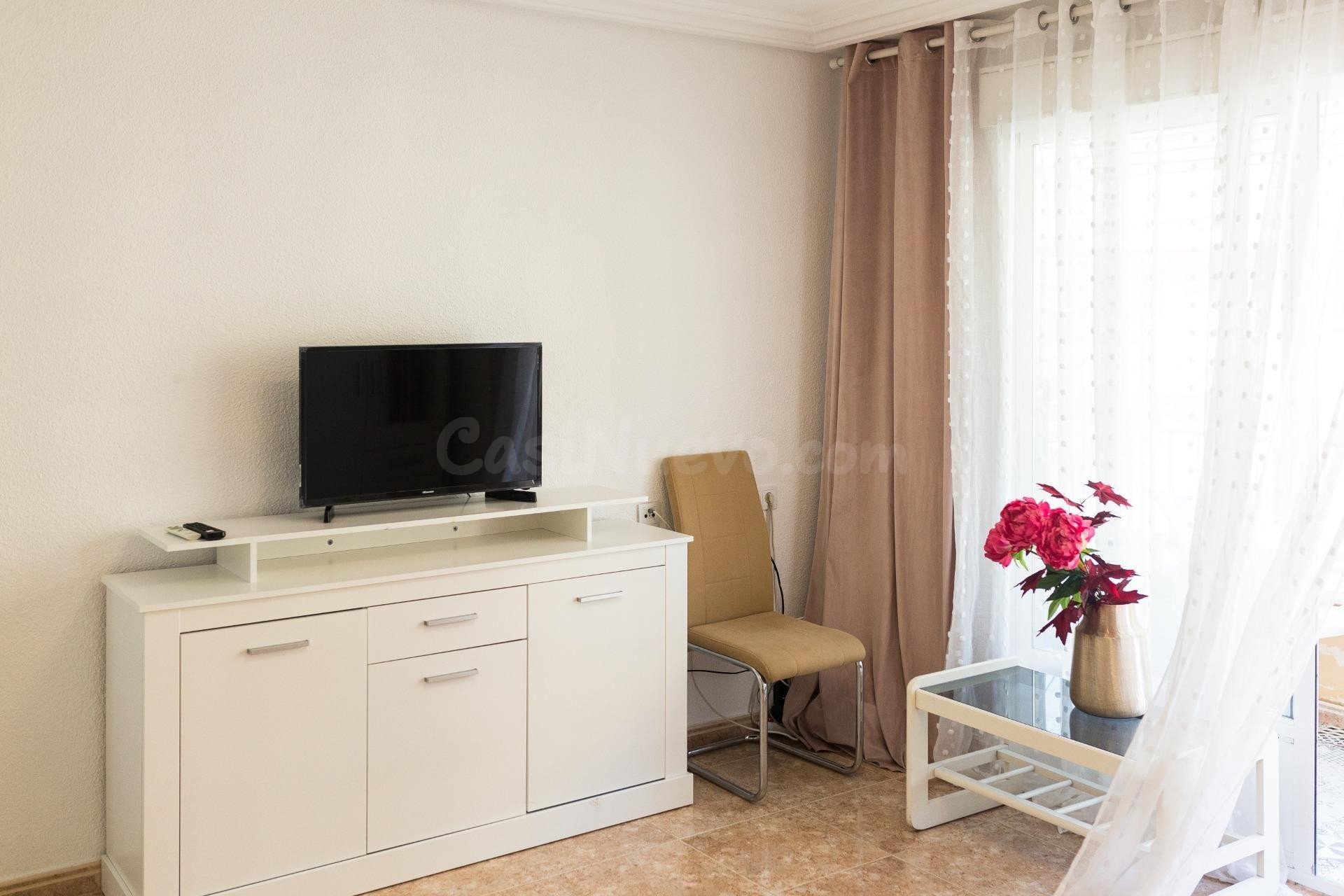 ESTUPENDO APARTAMENTO EN SEGUNDA LINEA DE PLYA, IDONEO COOMO VACACIONAL - foto 2