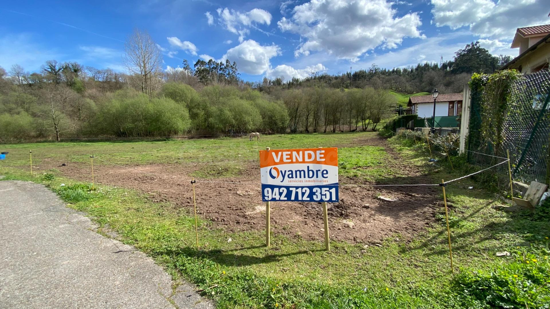 Parcela 6336m² en venta - Caranceja