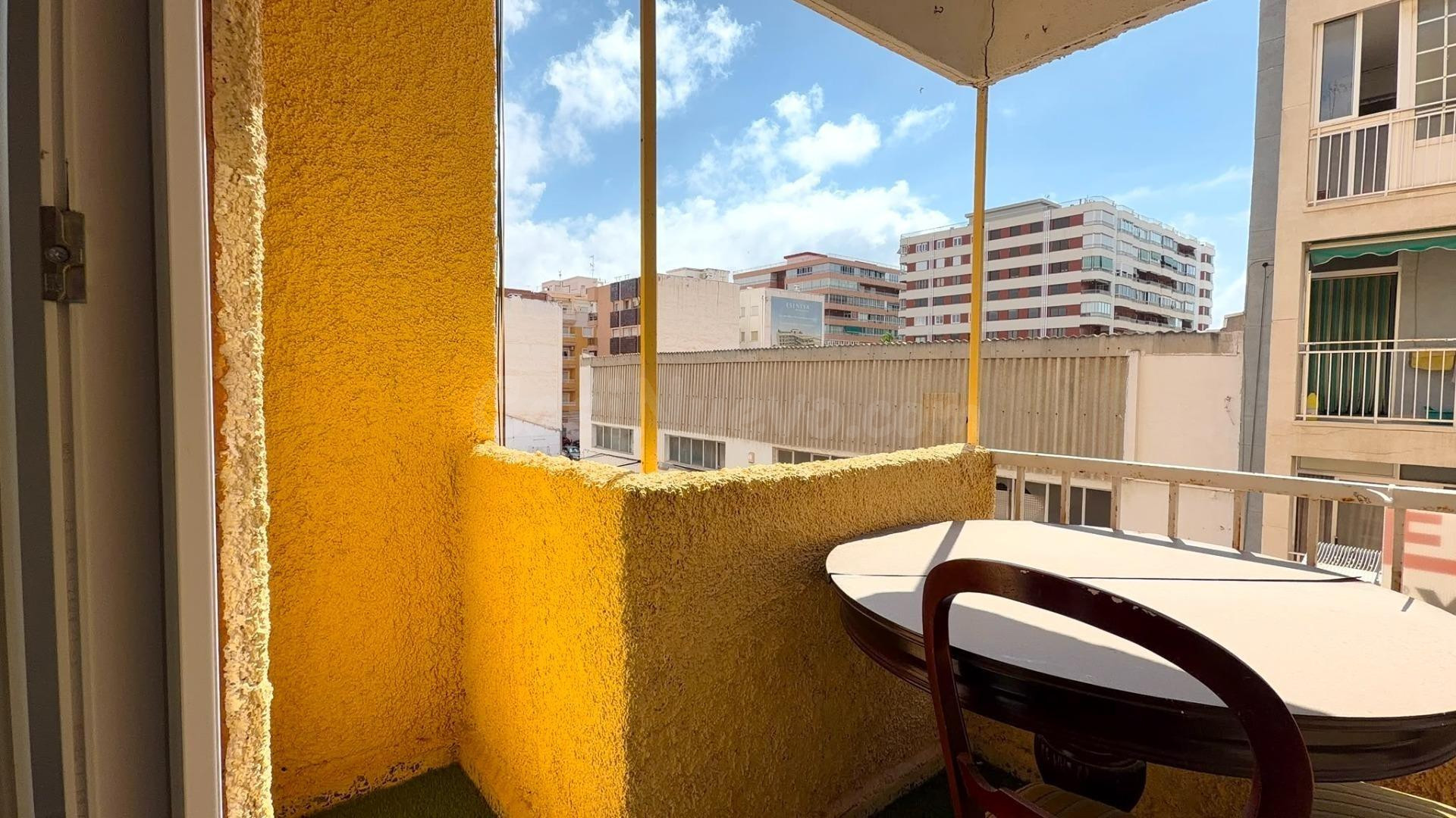 MAGNIFICA VIVIENDA TOTALMENTE REFORMADA, IDEAL PARA FAMILIAS - foto 2