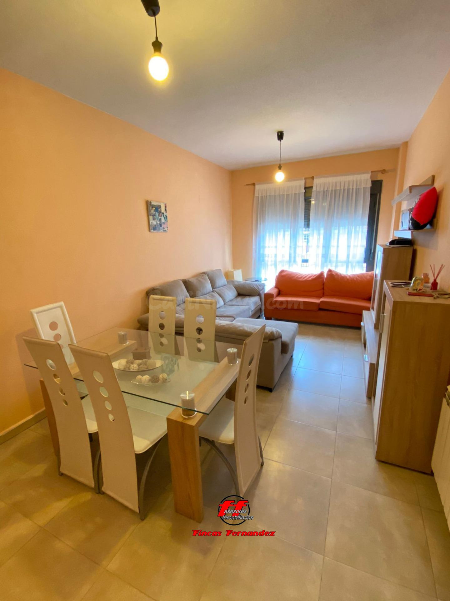 Fantástico piso en venta en Velilla de San Antonio