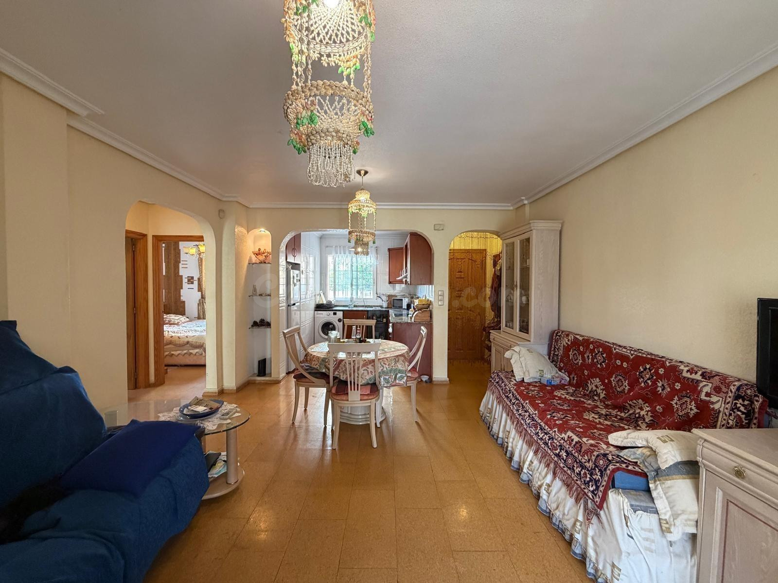 MAGNIFICA VIVIENDA CON PISCINA COMUNITARIA, IDEAL PARA VIVIR TODO EL AÑO O COMO INVERSION - foto 4