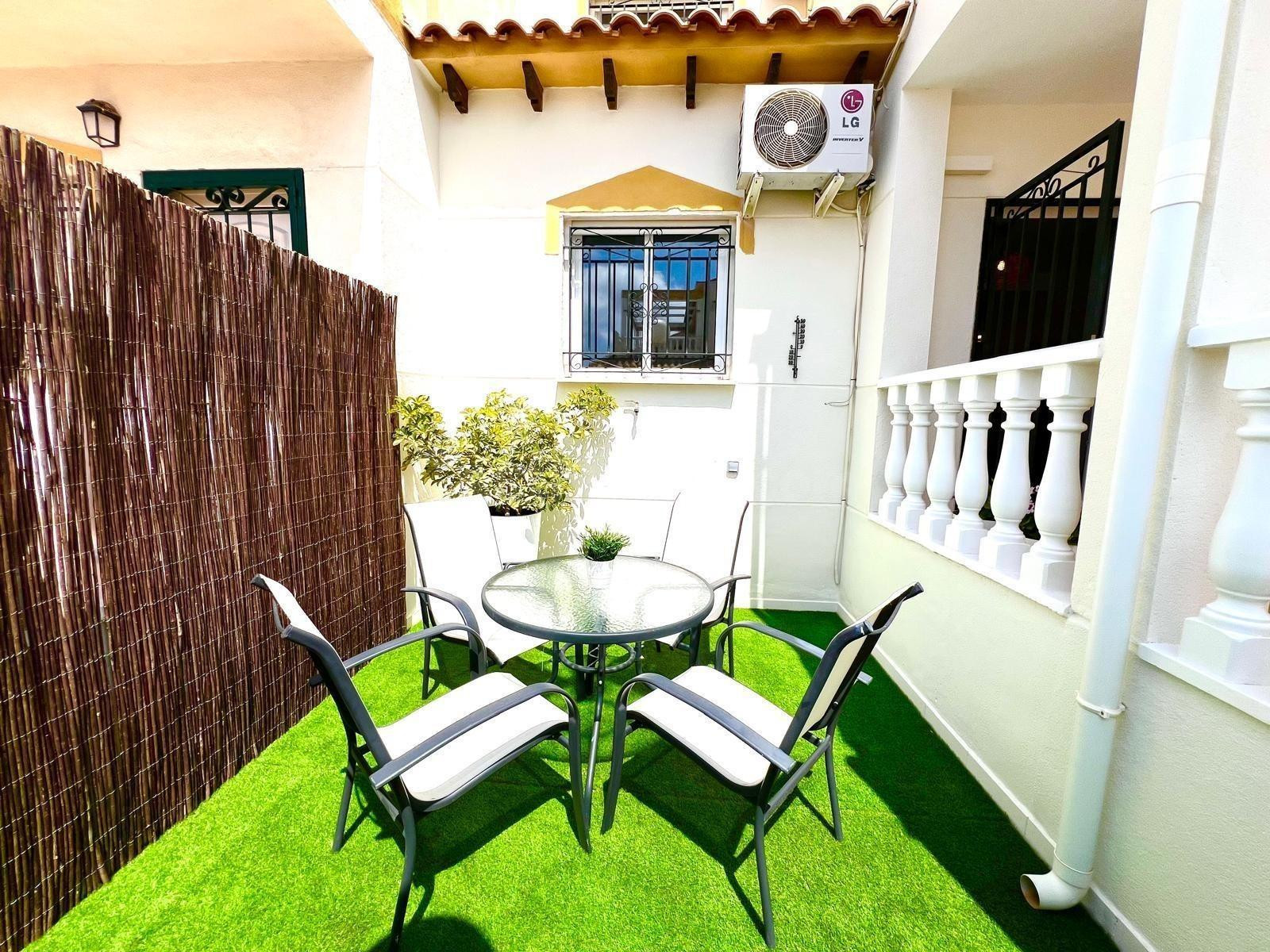 FANTASTICO VIVIENDA TOTALMENTE REFORMADA Y CON PISCINA COMUN - foto 5