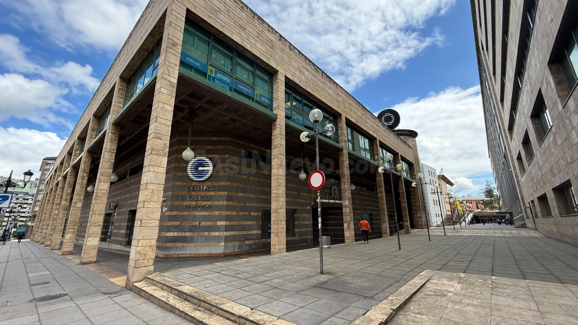 Local comercial 46m² en venta - Oviedo