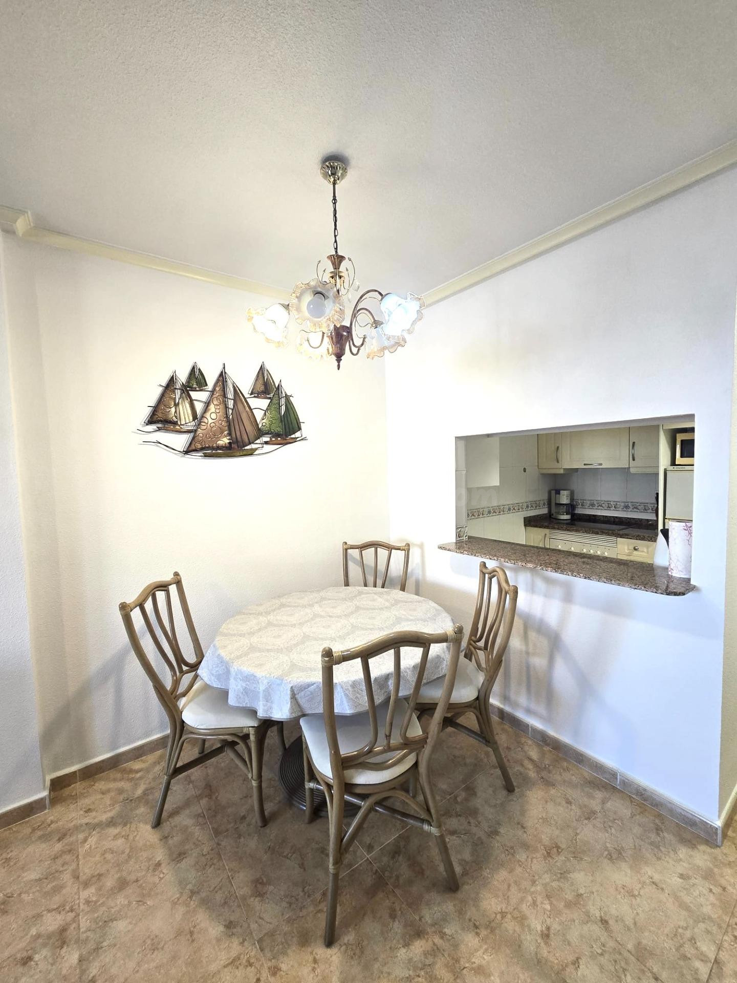 FANTASTICA VIVIENDA CON PISCINA COMUNITARIA, IDONEA COMO VAC - foto 5