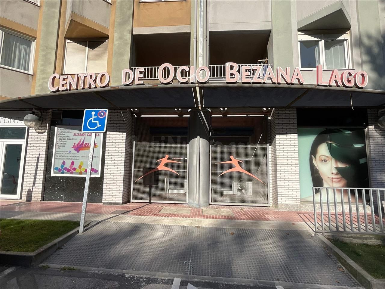 Local comercial 157m² en venta - Santa cruz de bezana - foto 2