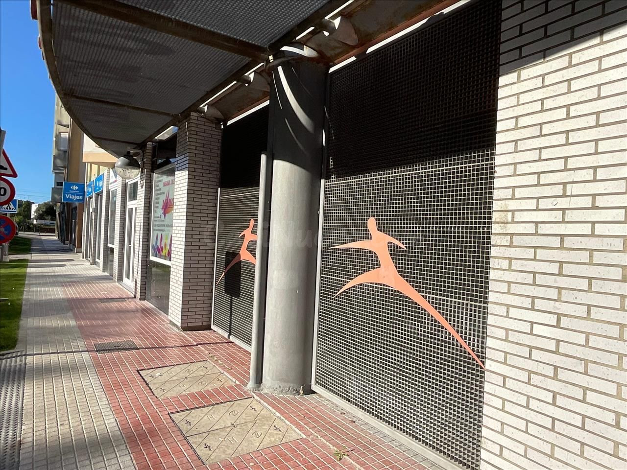 Local comercial 157m² en venta - Santa cruz de bezana - foto 3