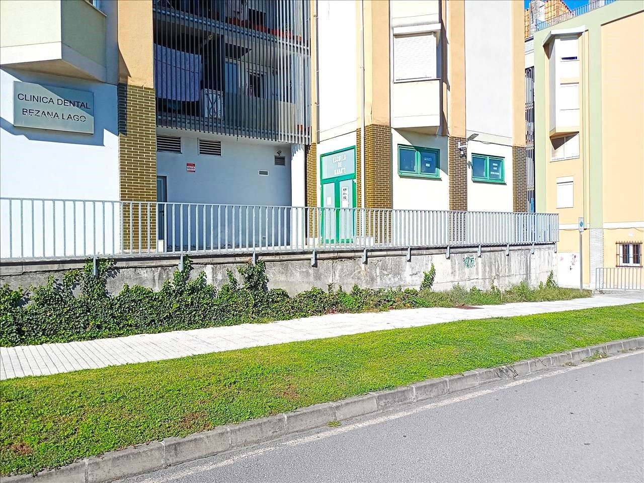 Local comercial 73m² en venta - Santa cruz de bezana - foto 5
