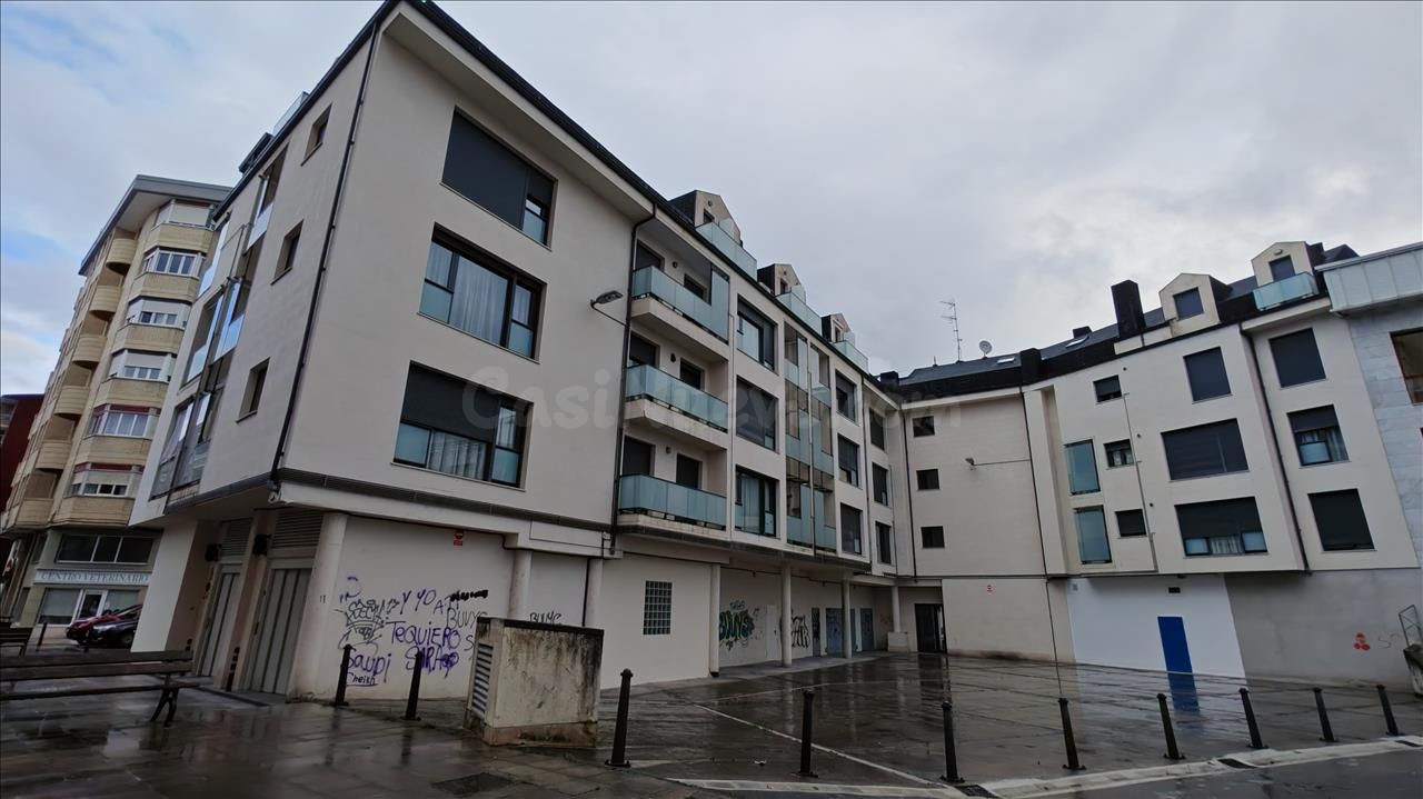 Garaje 28m² en venta - Inmobiliaria - Barreda - foto 2