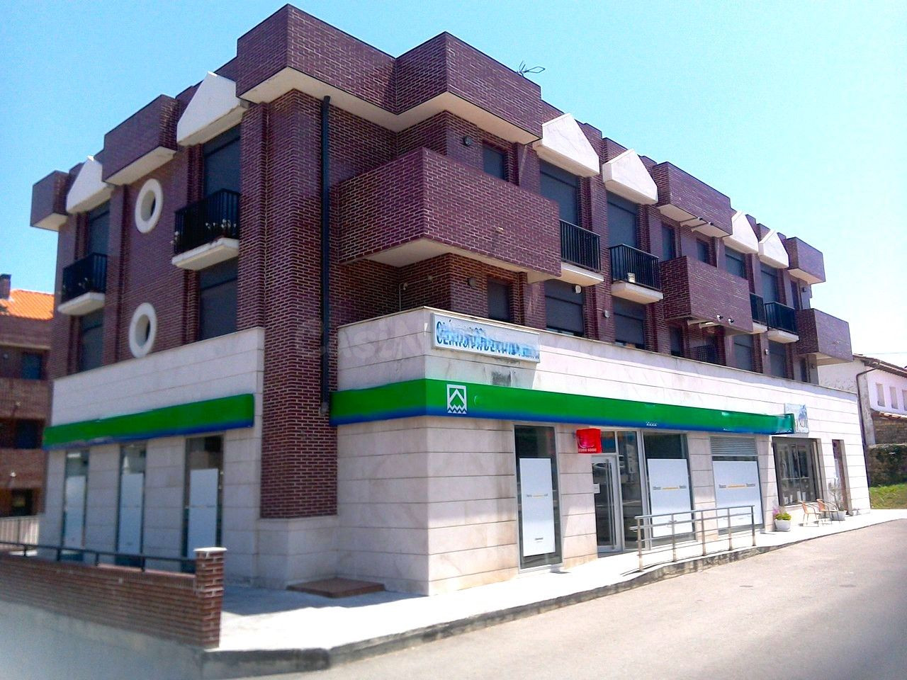 Garaje 30m² en venta - Northern spain