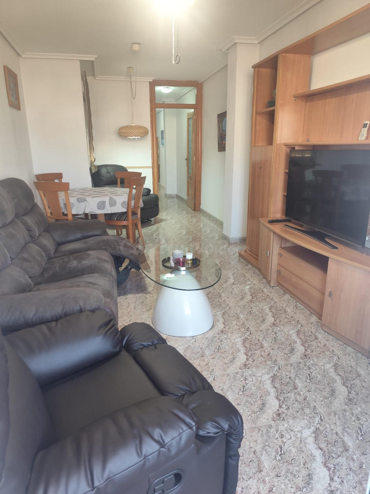 ESTUPENDA VIVIENDA EN EL CENTRO DE TORREVIEJA IDONEA PARA VI