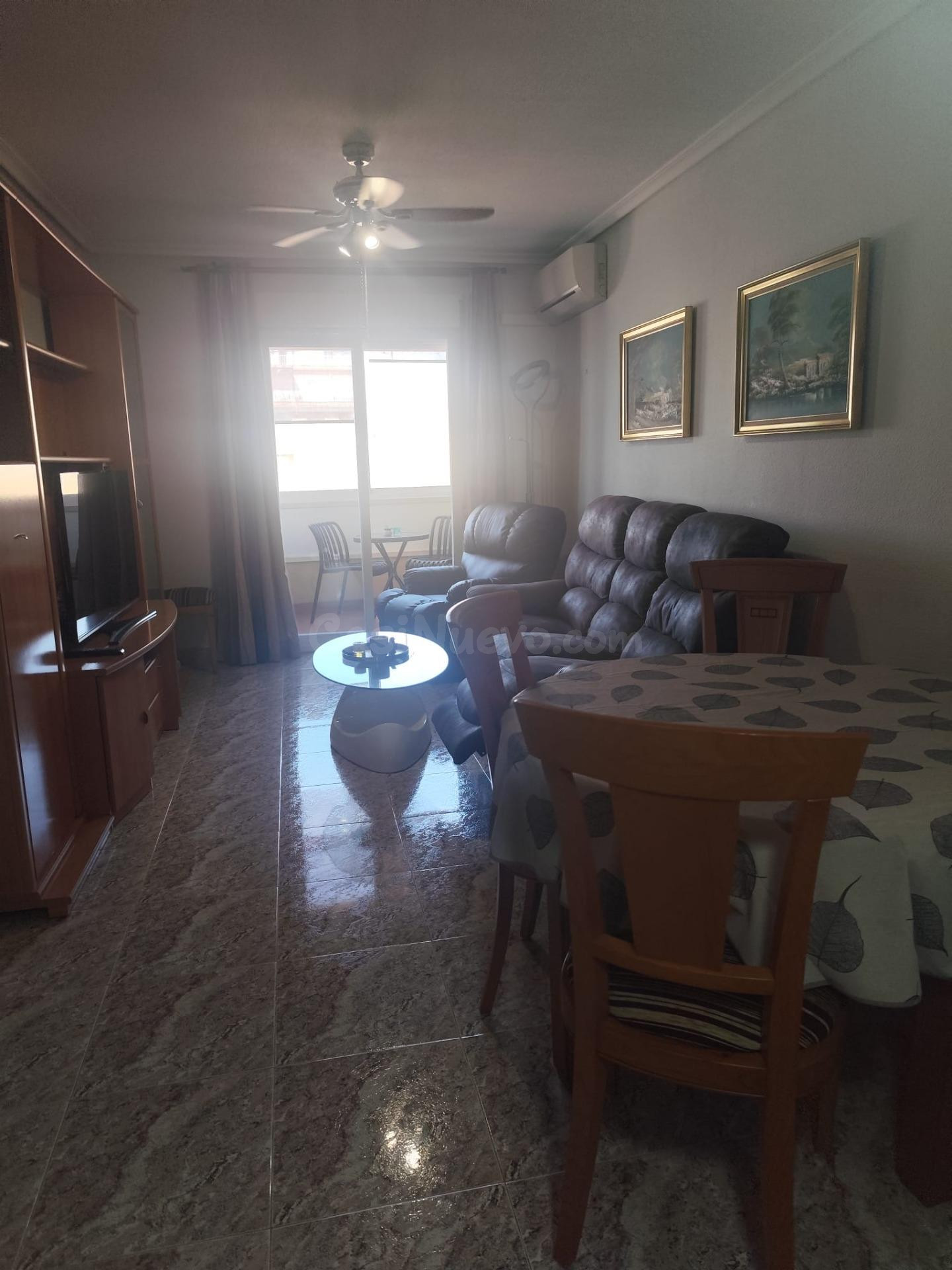 ESTUPENDA VIVIENDA EN EL CENTRO DE TORREVIEJA IDONEA PARA VI - foto 4
