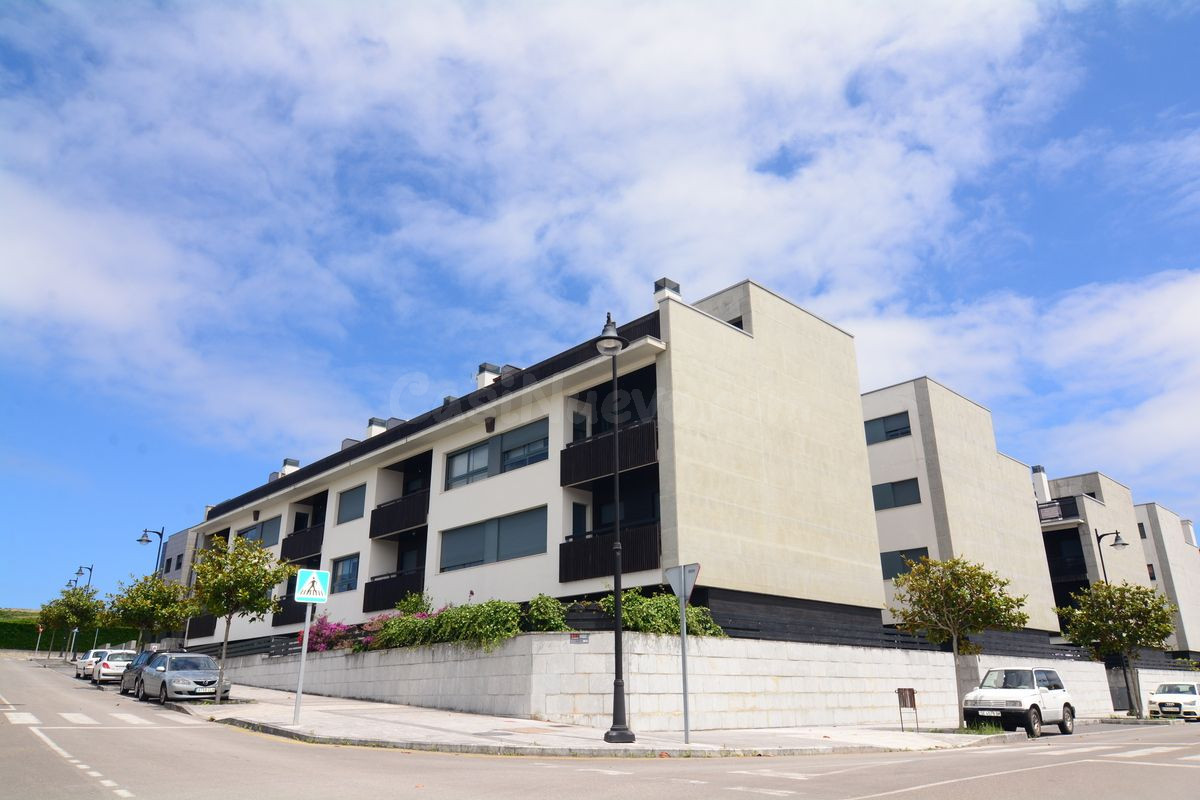 Garaje 13m² en venta - Llanes