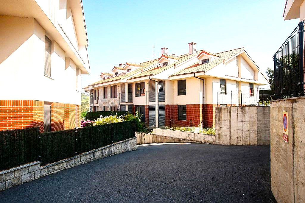 Garaje 39m² en venta - Residencial mirador de meruelo