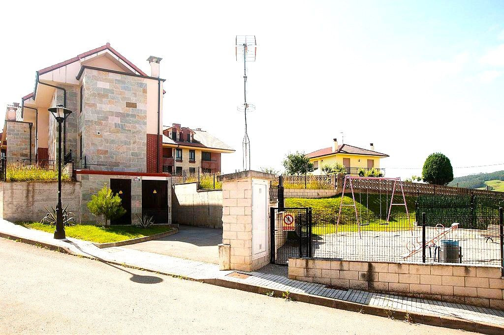 Garaje 39m² en venta - Residencial mirador de meruelo - foto 2