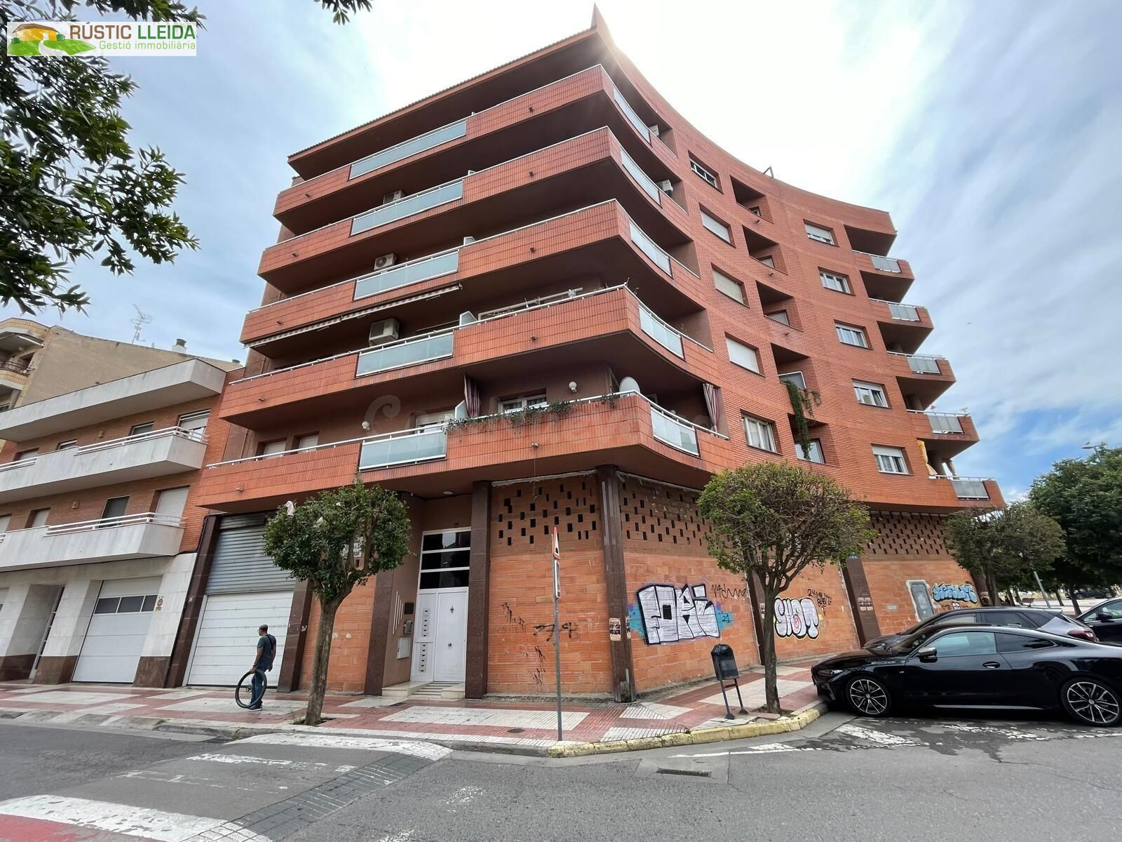 GRAN PISO EN MOLLERUSSA, EN LA AVINGUDA DE LA PAU. - foto 5
