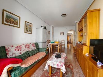 MAGNIFICA VIVIENDA PARA RESIDIR TODO EL AÑO, CERCANO A COLEG - foto 3
