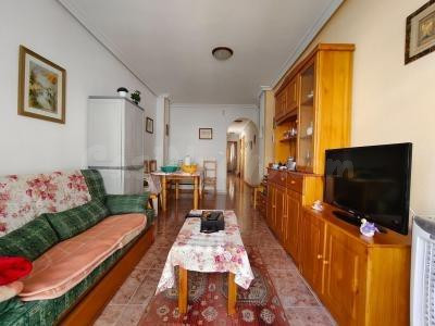 MAGNIFICA VIVIENDA PARA RESIDIR TODO EL AÑO, CERCANO A COLEG - foto 5
