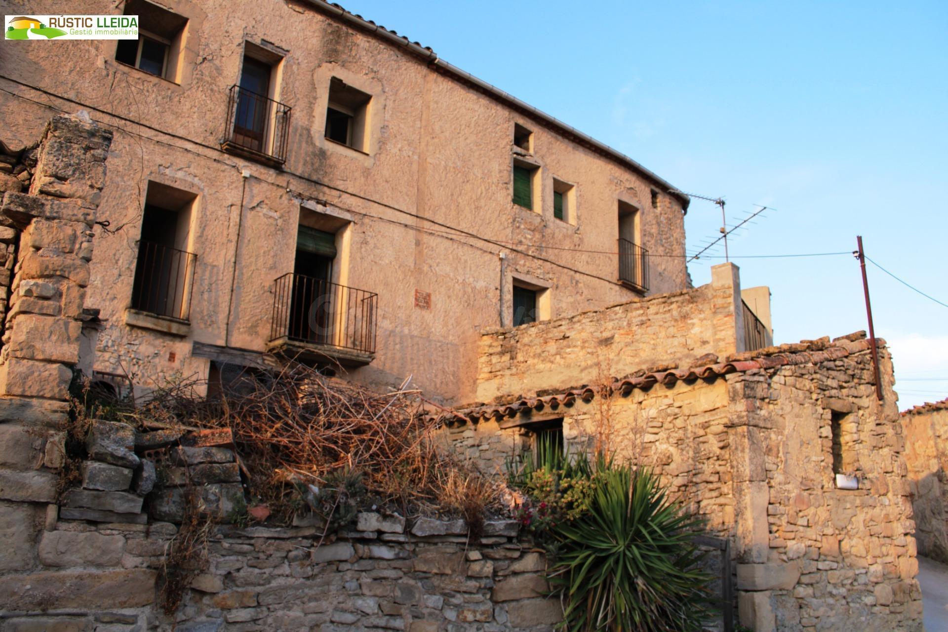 ¡OPORTUNIDAD ÚNICA EN RAURIC! Casa de piedra con gran potenc - foto 3