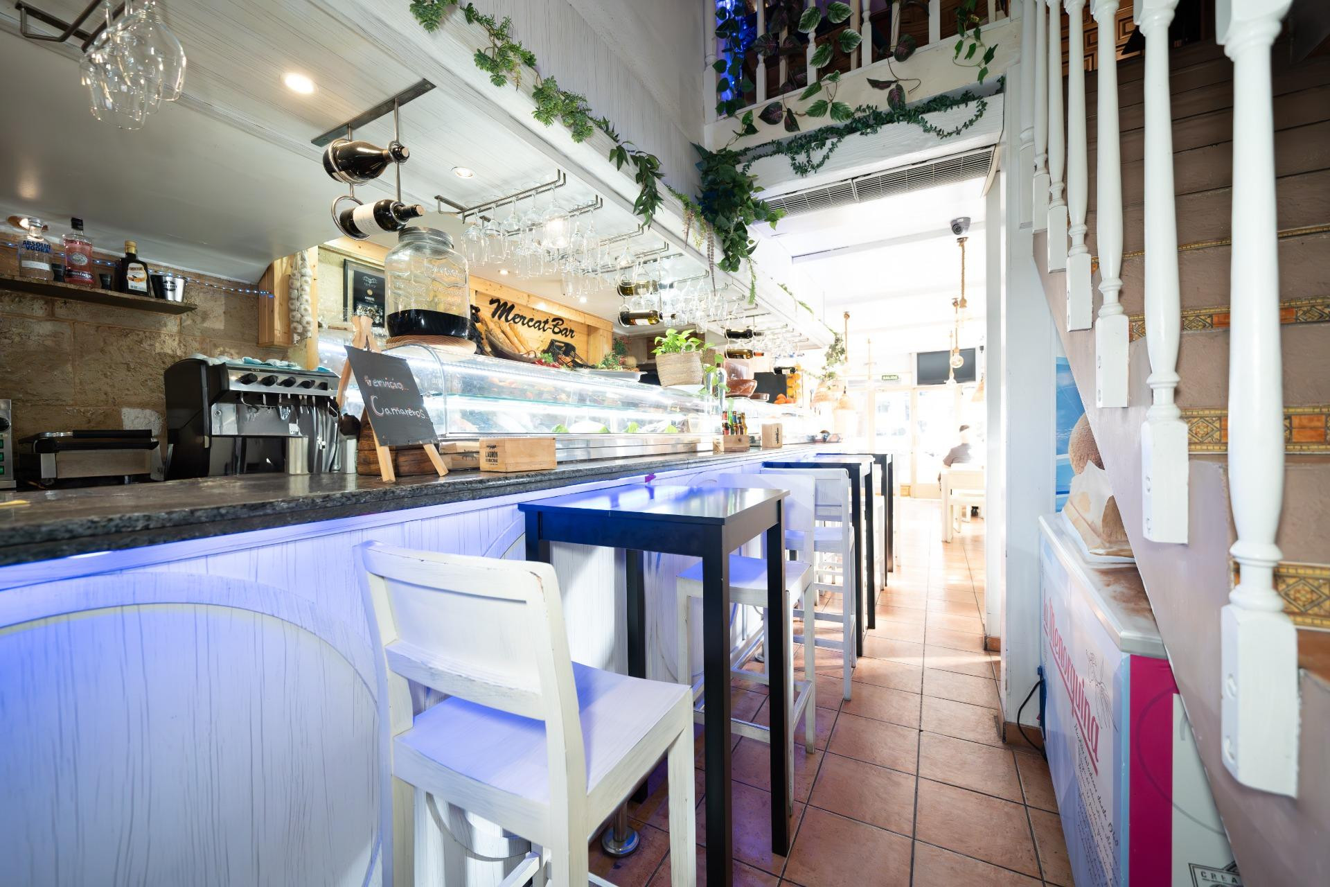 TRASPASO EXCLUSIVO: Restaurante en Funcionamiento (EDUARDO B - foto 4