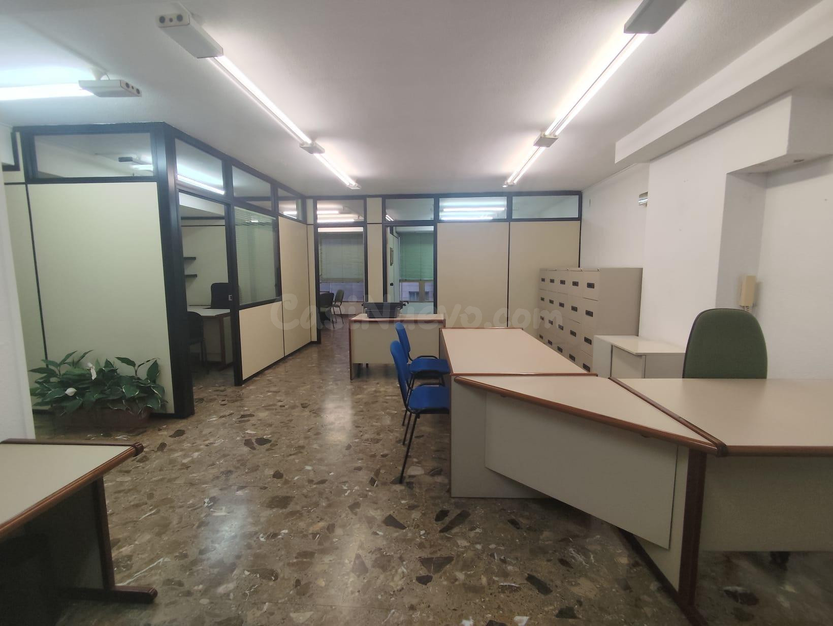 OFICINA EN PLENO CENTRO - C/ COSO 67-75
