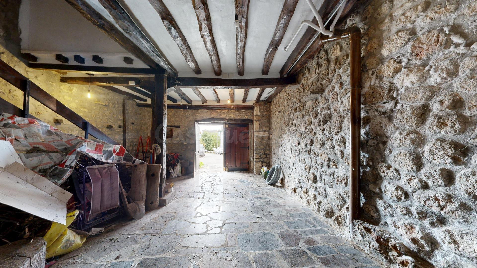 Casa en el corazón de Lezana - foto 4