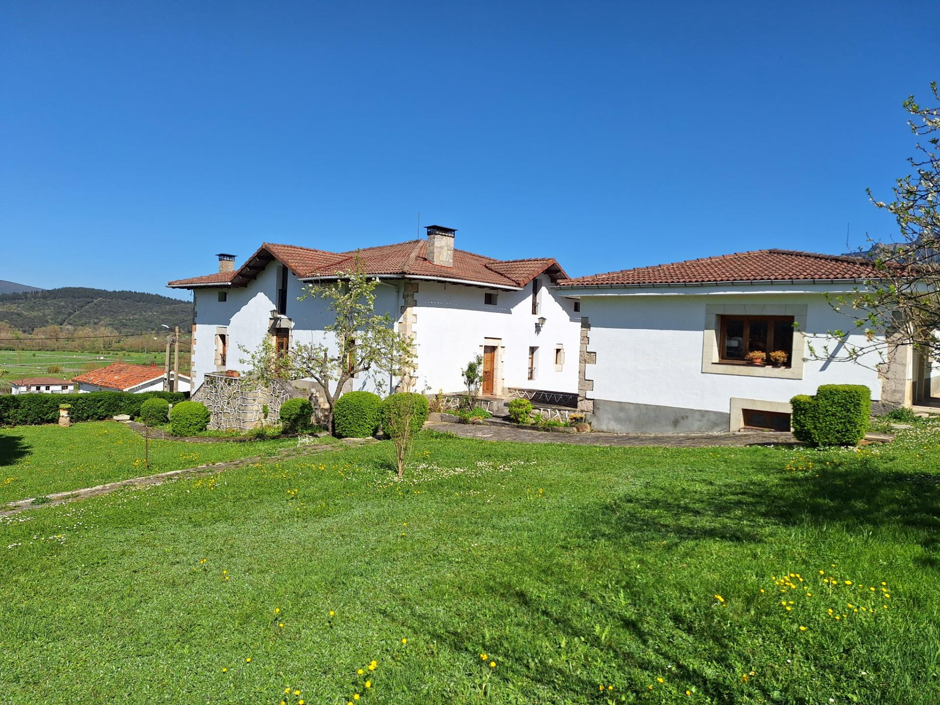 Fantástica casa con vistas increíbles - foto 2