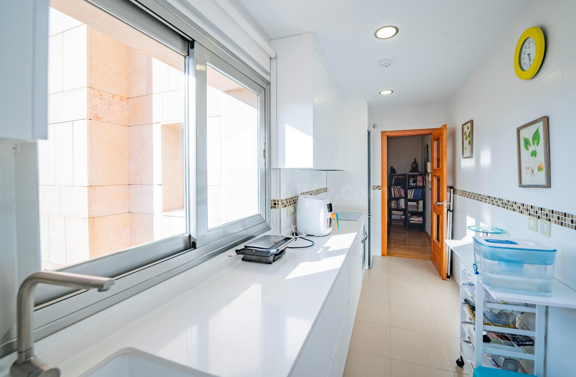 Piso en perfecto estado, moderno, amplio y funcional - foto 4