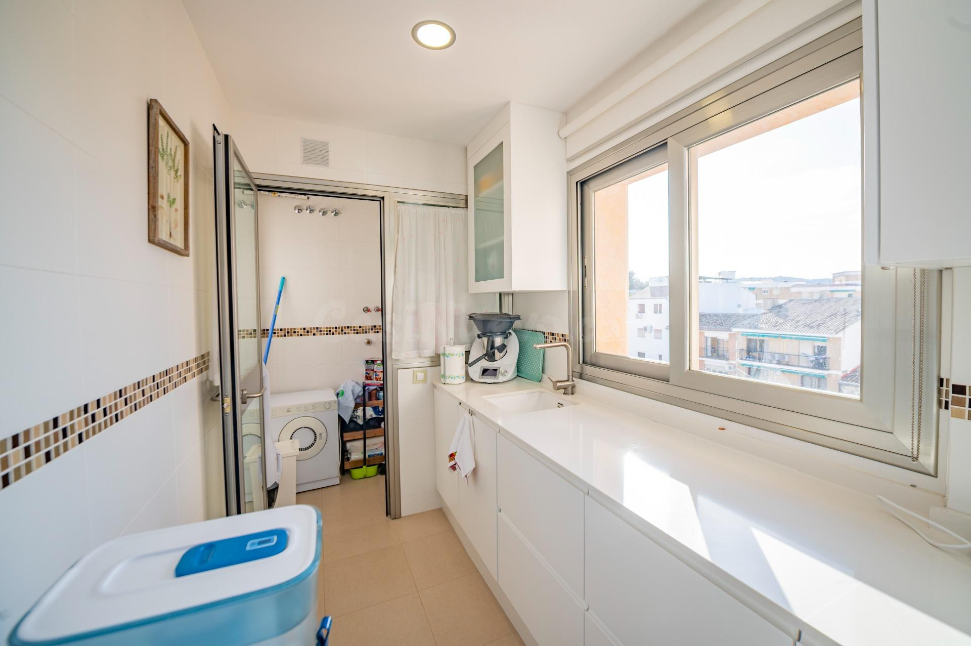 Piso en perfecto estado, moderno, amplio y funcional - foto 5