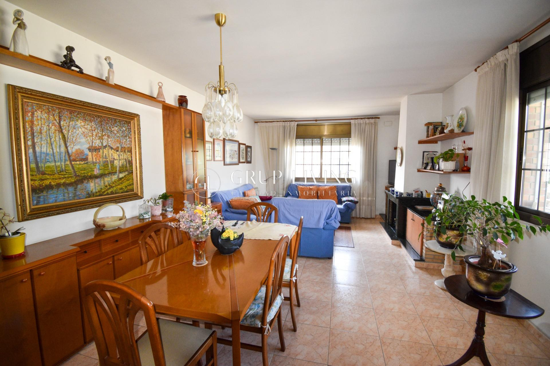 ENCANTADORA CASA DE ESTILO RÚSTICO EN QUINTMAR - foto 5