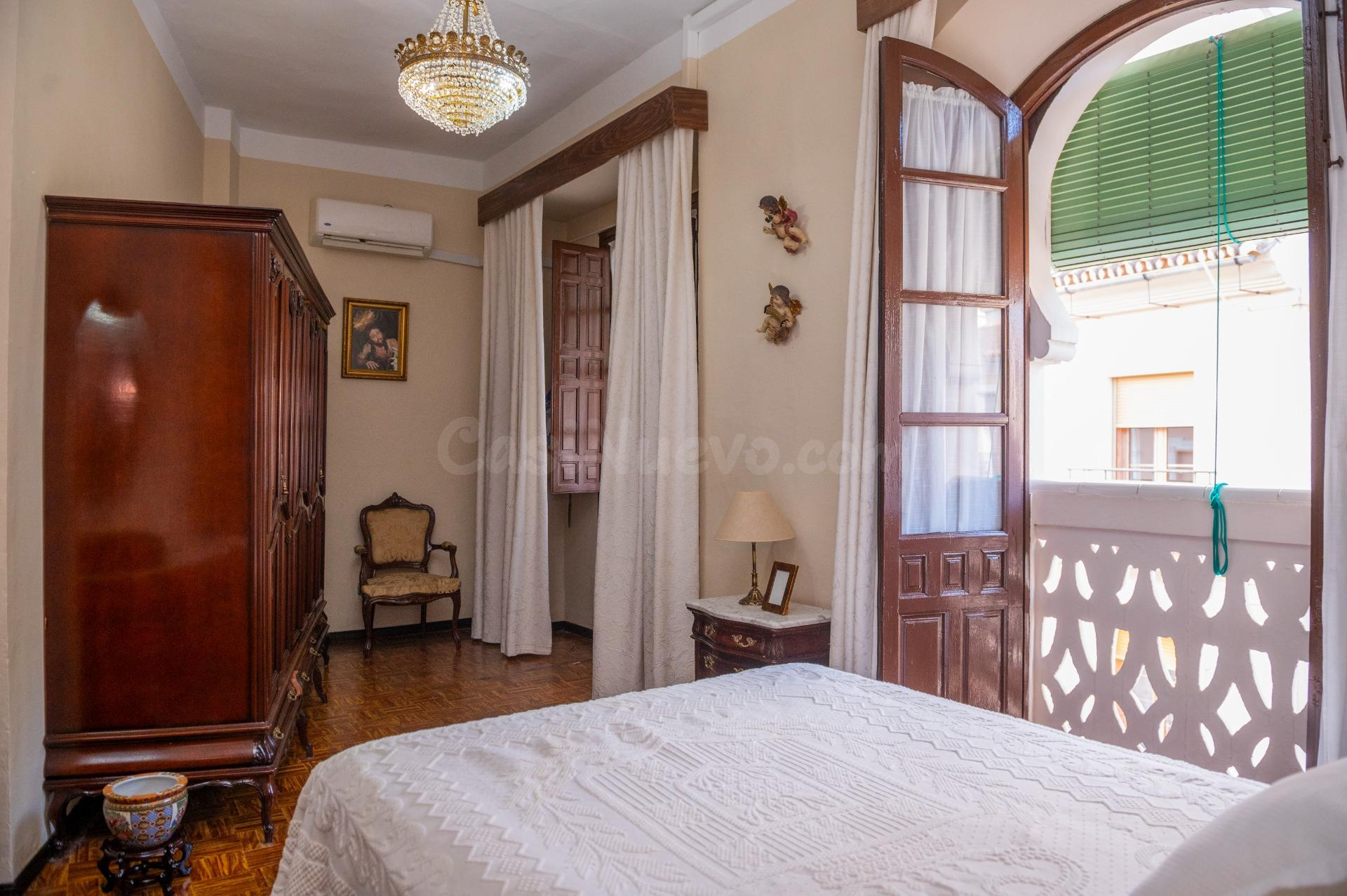 EXCLUSIVA OPORTUNIDAD: Apartamento con Encanto para Reformar - foto 3
