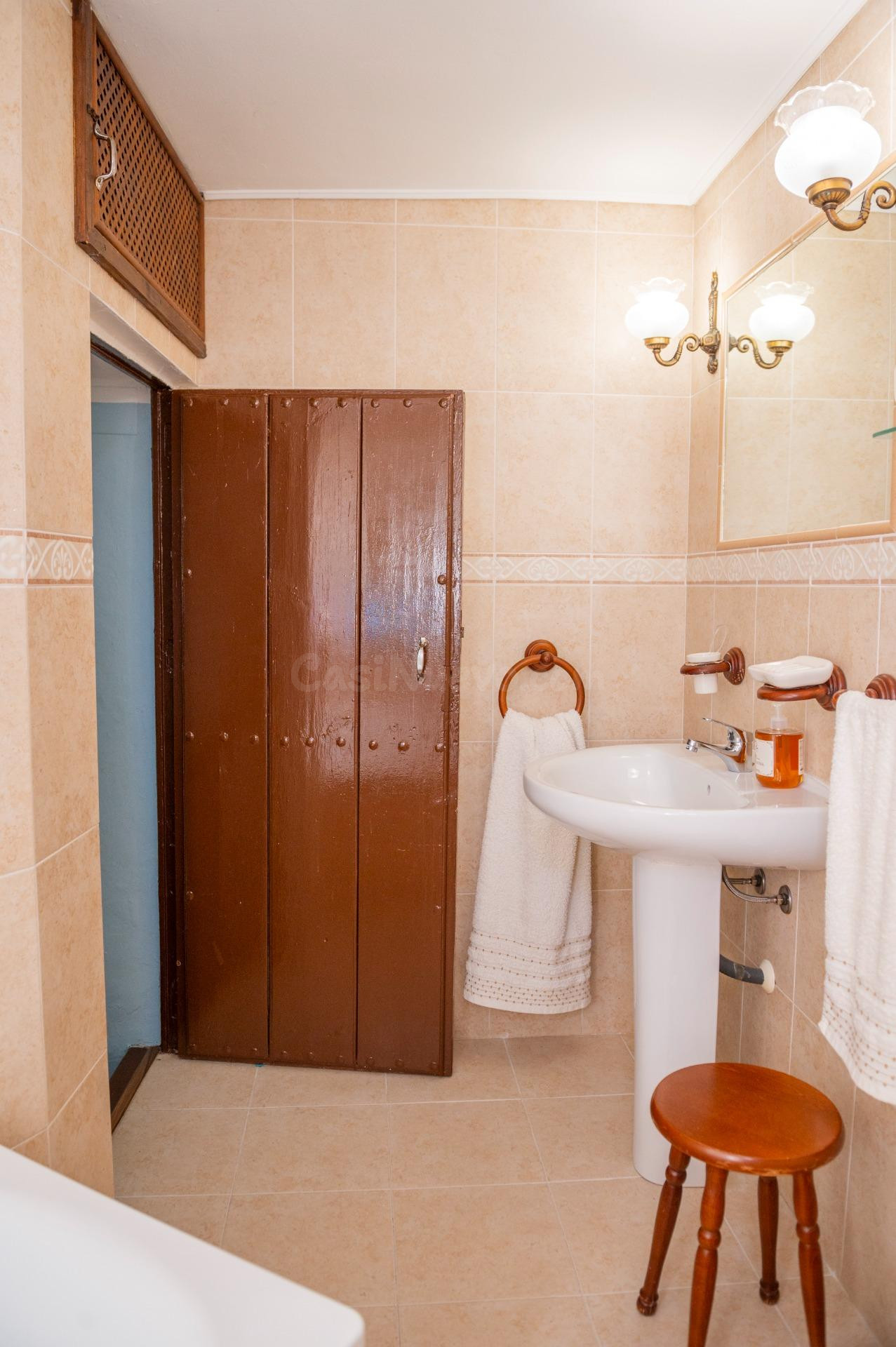 EXCLUSIVA OPORTUNIDAD: Apartamento con Encanto para Reformar - foto 4
