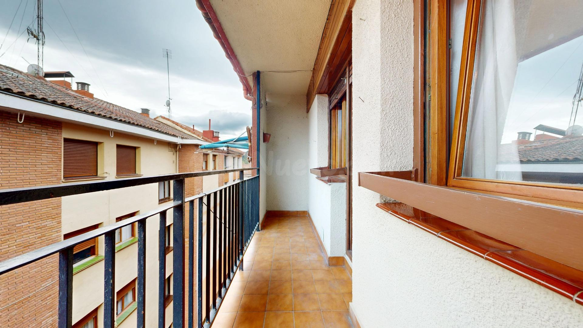 Piso en Balmaseda - foto 3
