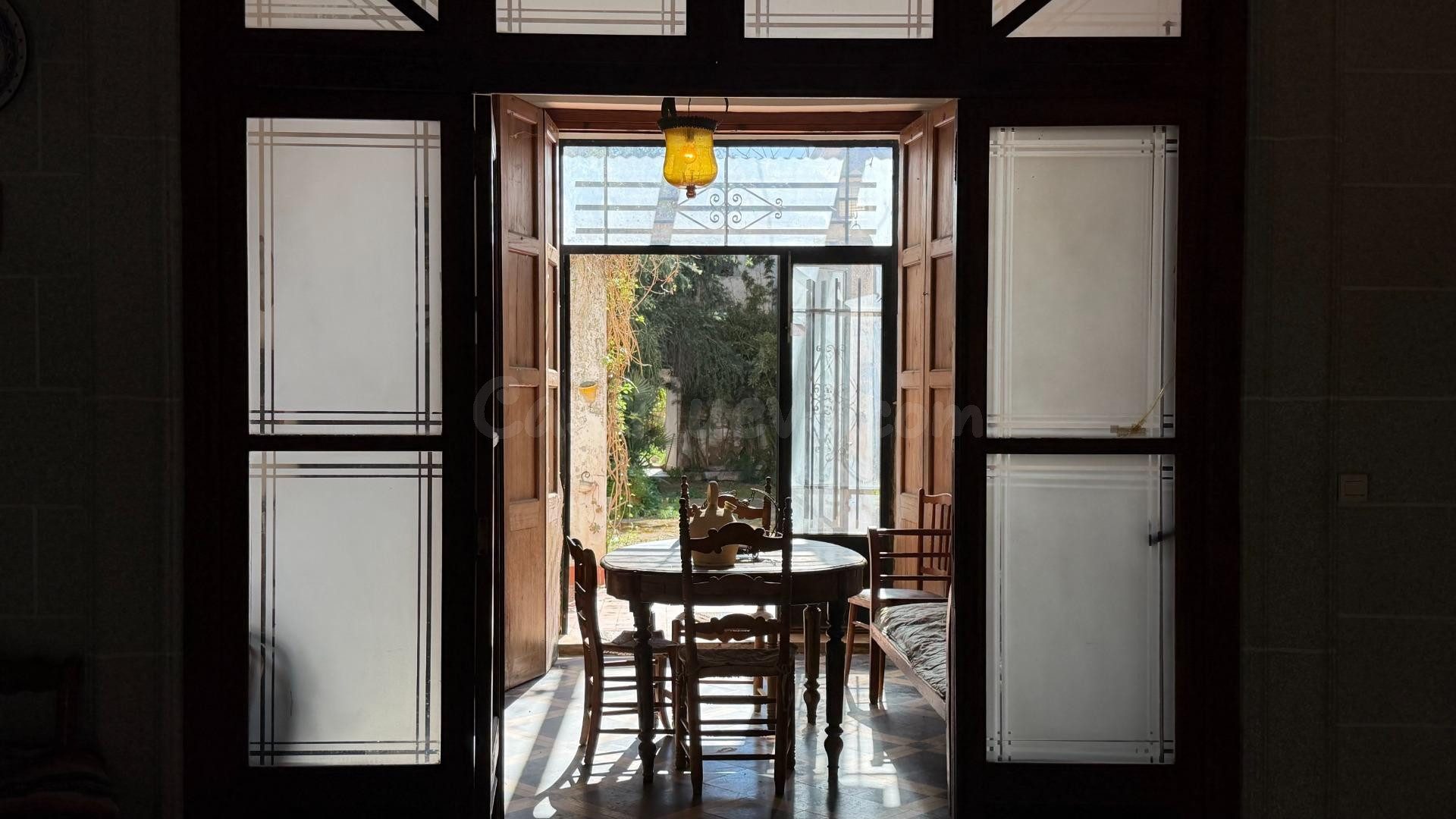 Casa de Pueblo en Alberic: 751 m2, 6 Hab, Gran Patio y Antig - foto 5